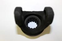 Вилка карданного шарнира заднего редуктора