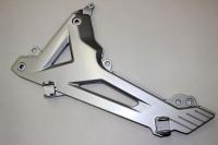 Кронштейн подножек, левый