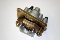 Суппорт тормозной, передний, левый