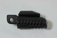 Подножка передняя правая в сборе