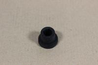 Демпфирующая опора радиатора