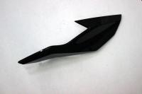 Дефлектор передний, левый (черный)