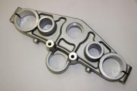 Верхняя траверса рулевой колонки