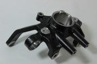 Кулак задний правый