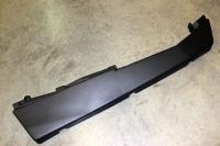 Порог правый