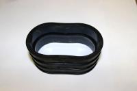 Соединитель выпускного патрубка вариатора