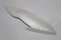 Дефлектор передний, правый (перламутрово белый)