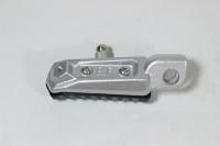 Подножка передняя правая (MATTE SILVER WHITE)