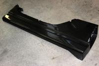 Облицовка пневмолифта, правая (черный)