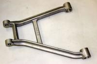 Рычаг задний, правый верхний (алюминий)