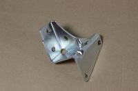 Кронштейн крепления клапана холостого хода