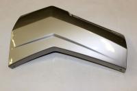 Накладка крыла передняя, левая (серый металлик)