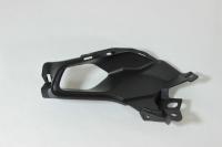 Панель передняя правая