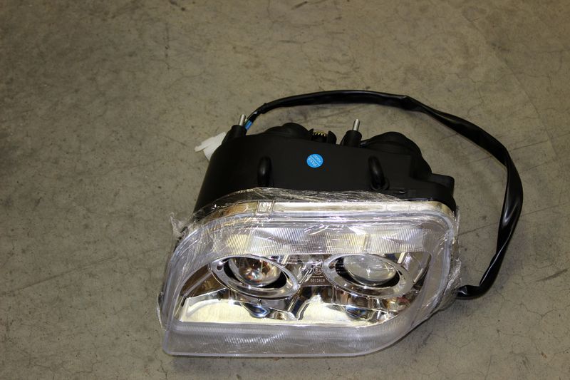 Фары цф мото. Доп свет на cf moto x8. Фара левая cf moto x10. Стекло фары cf moto 500. Фары цф мото 500.