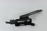 Кронштейн правый нижней защиты