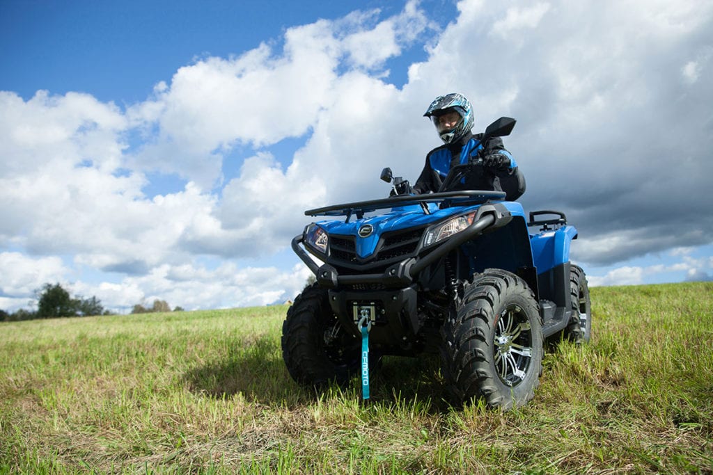CFMOTO CFORCE 400L EPS (X4 EPS)