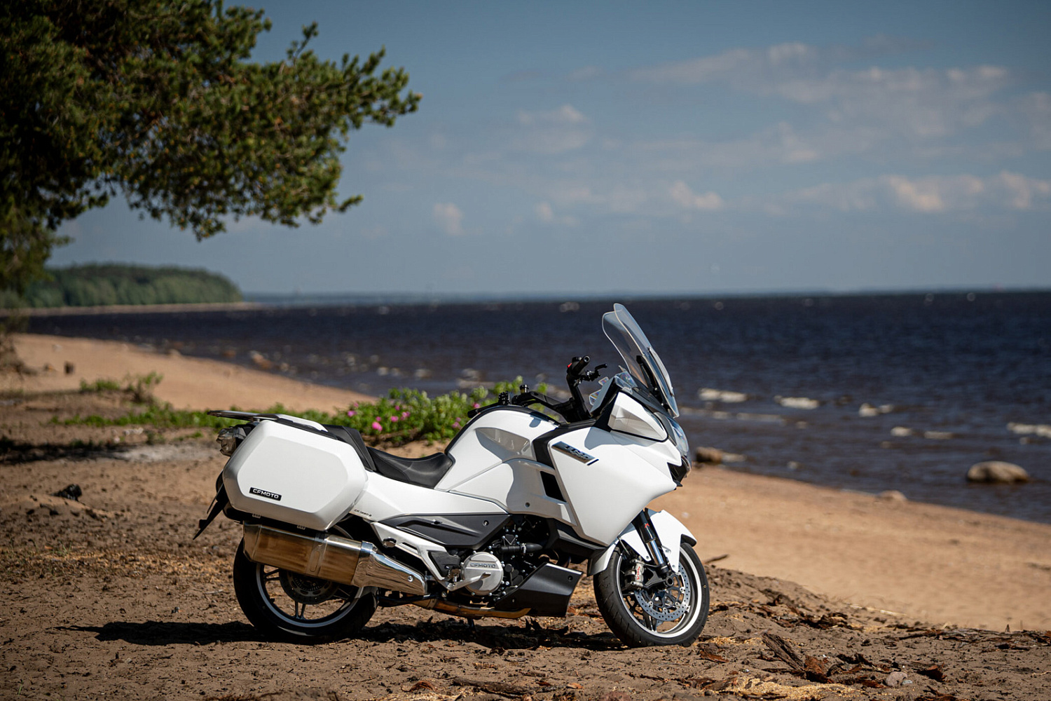 Мотоцикл CFMOTO 1250TR-G (ABS)