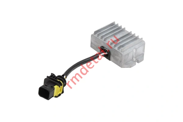 0140973  Регулятор напряжения  307.3702 ТУ 37.429.301-2013