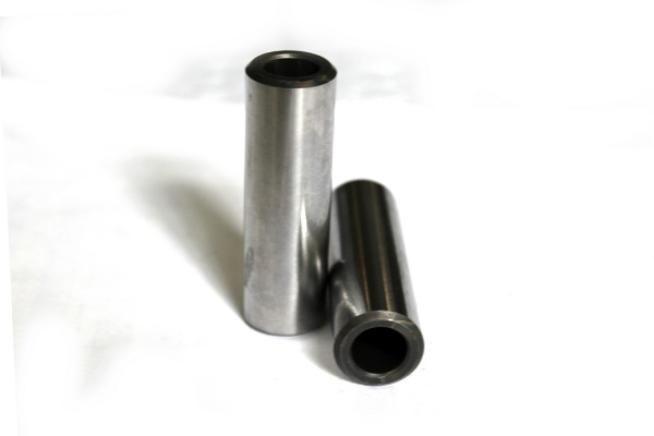 0129337  Палец поршневой c.v. 18.58.3.11-0 (РМЗ-500,250) (2 шт.)