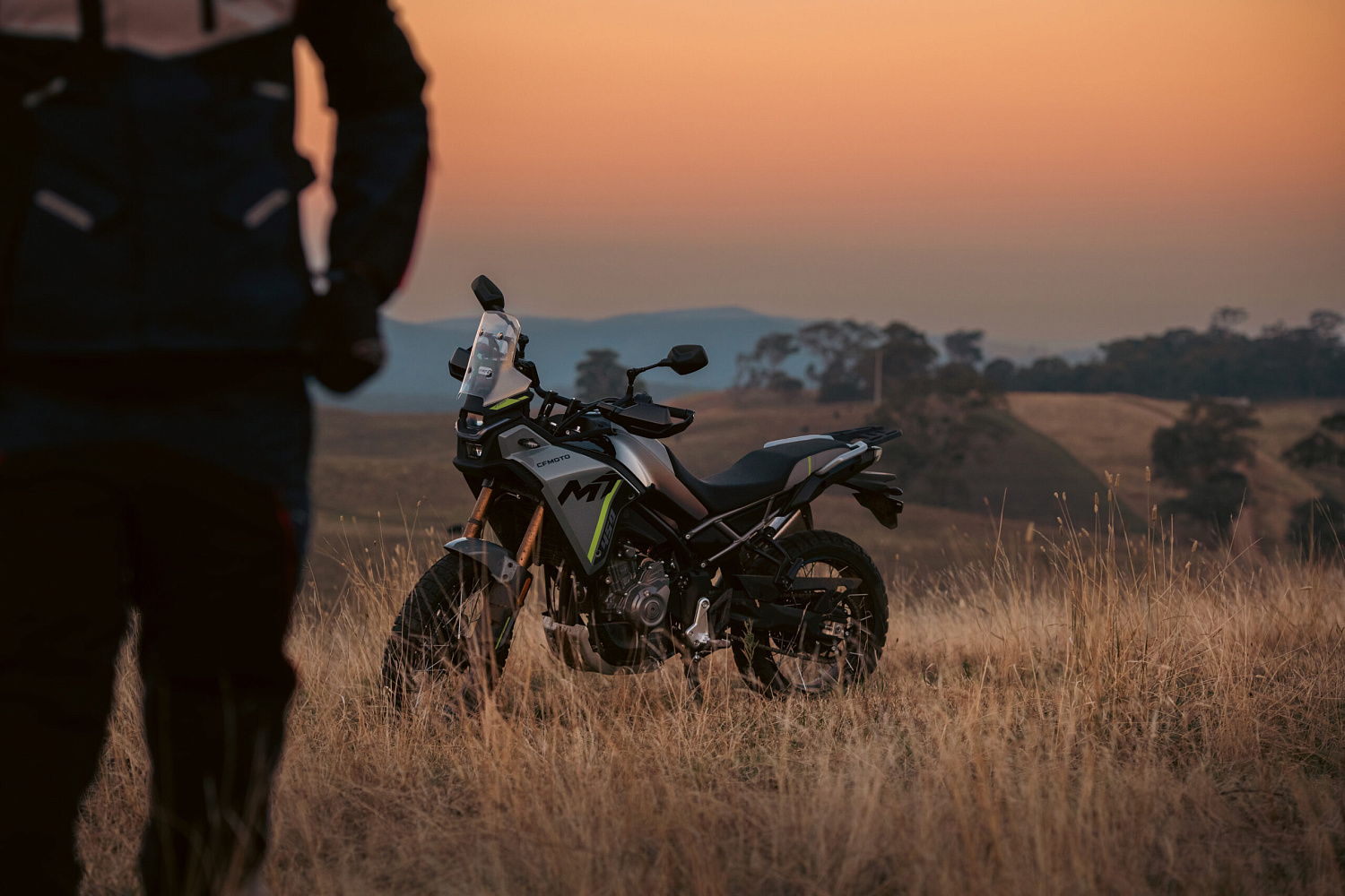 Мотоцикл CFMOTO 450MT Sport (ABS)