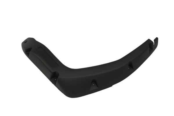 0107514  Накладка крыла передняя правая R10700006