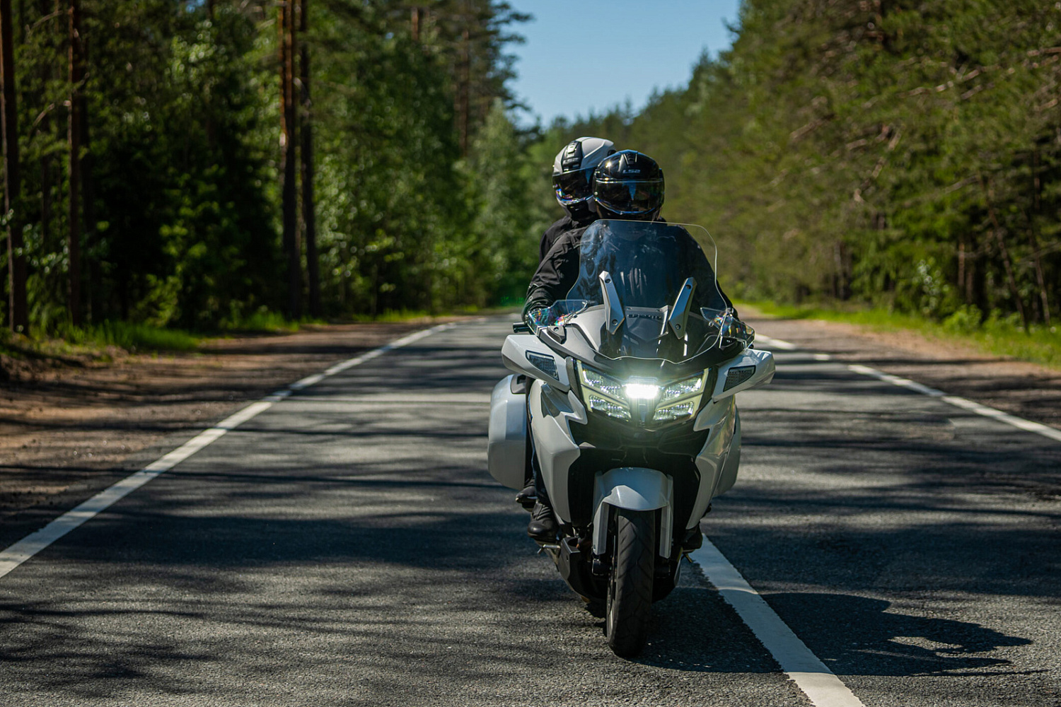 Мотоцикл CFMOTO 1250TR-G (ABS)