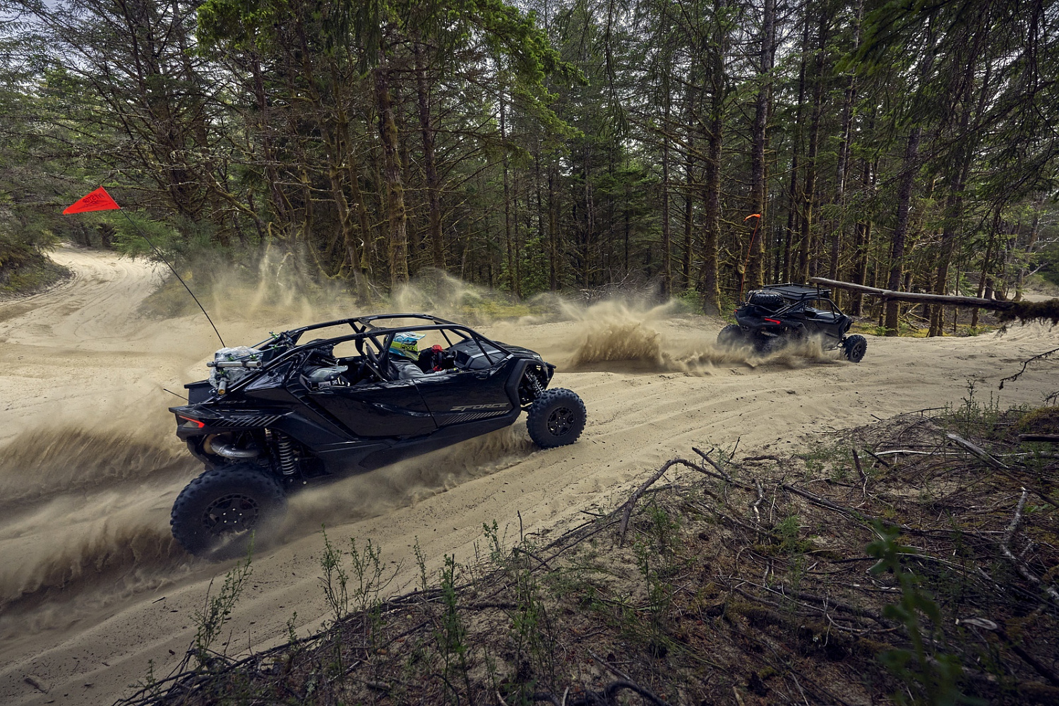 Квадроцикл CFMOTO ZFORCE Z10-4 EPS