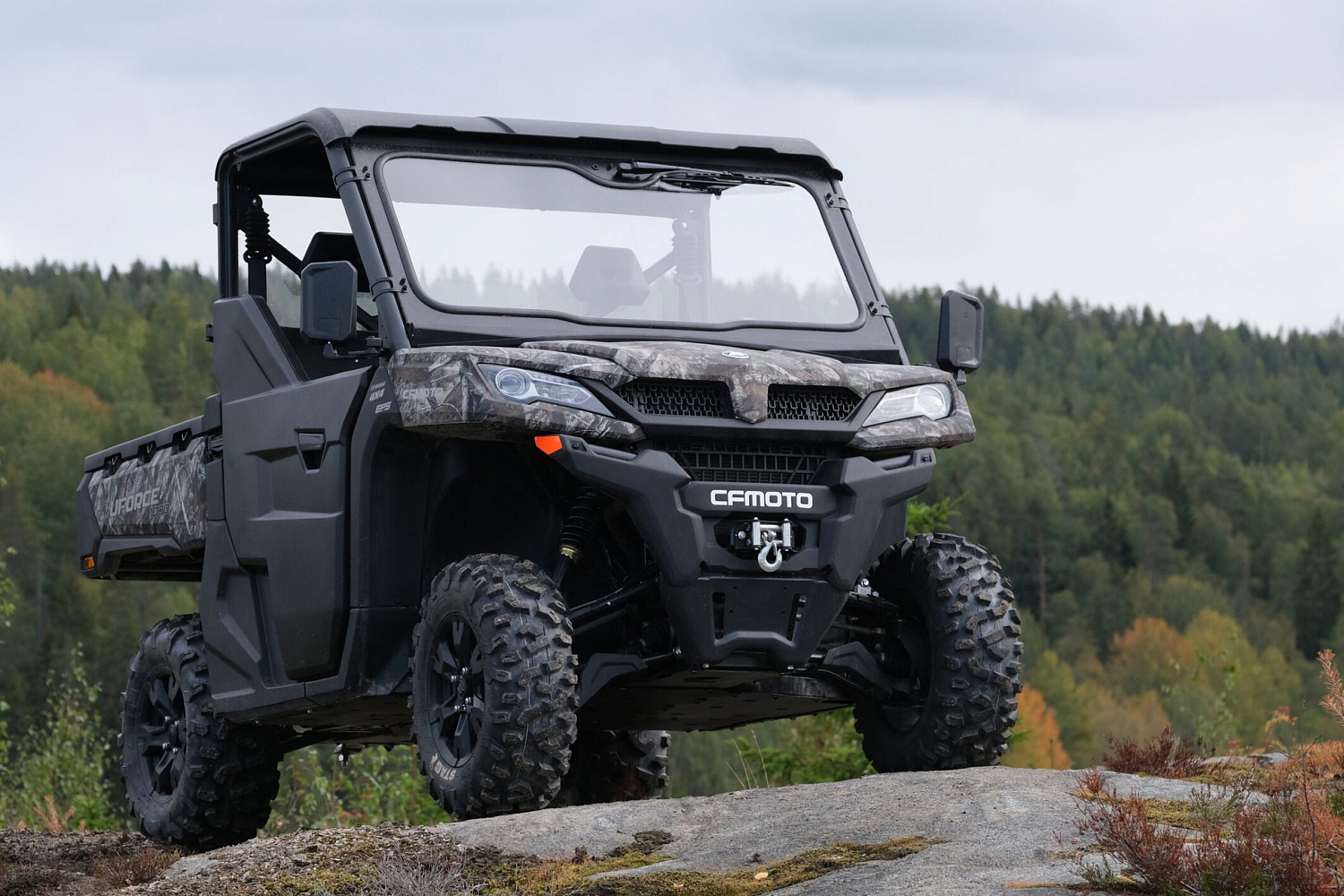 Мотовездеход CFMOTO UFORCE 1000 EPS