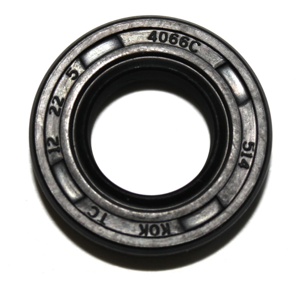 0083425  Манжета TC 12x22x5 NBR 70 компания KOK