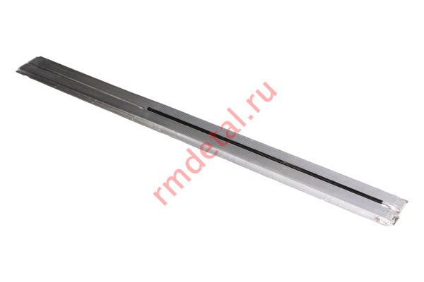 0018301  Радиатор L30500010