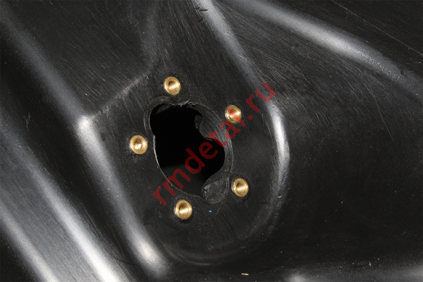 0124908  Бак топливный S10800140