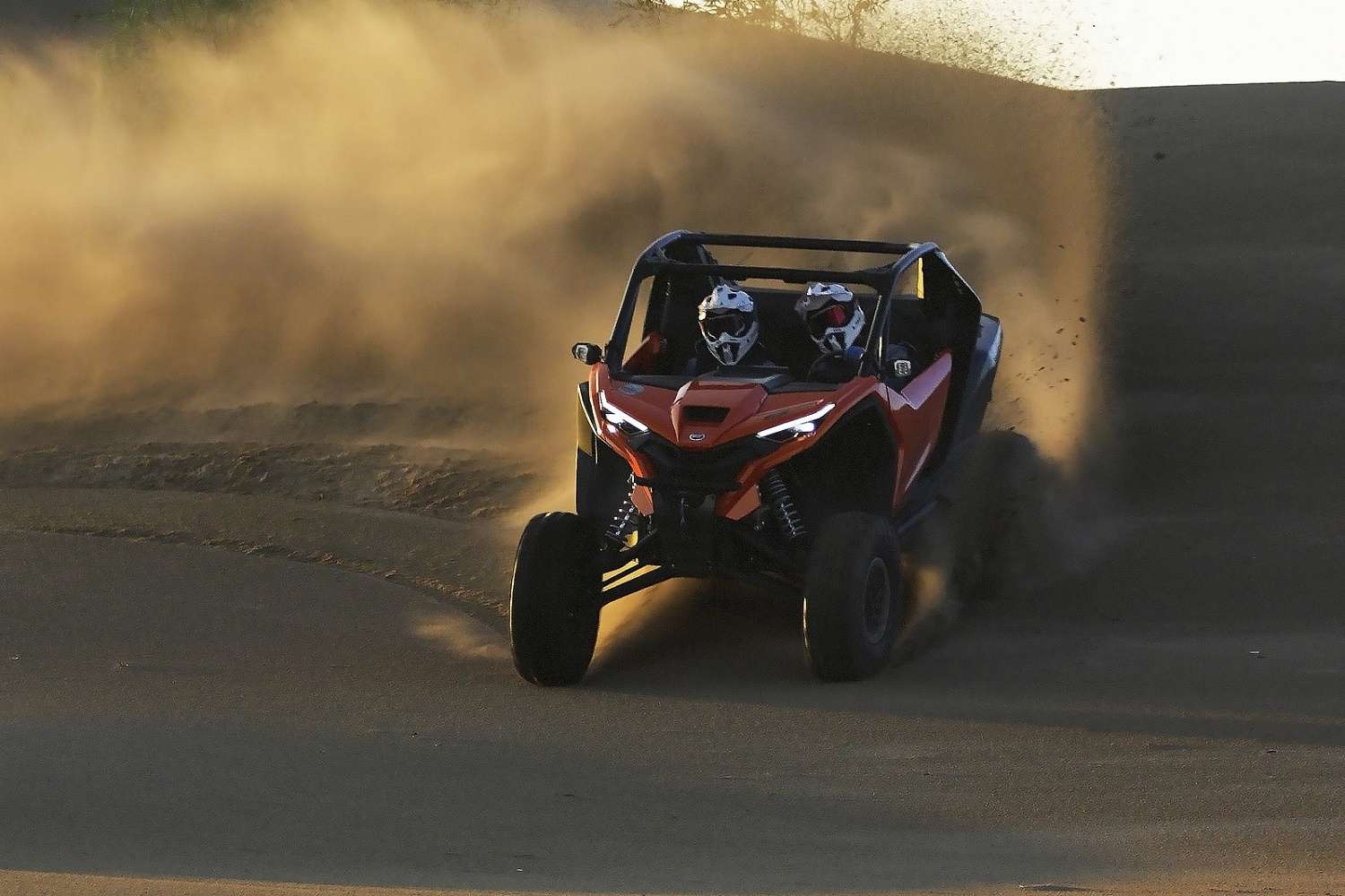 Квадроцикл CFMOTO ZFORCE Z10 EPS