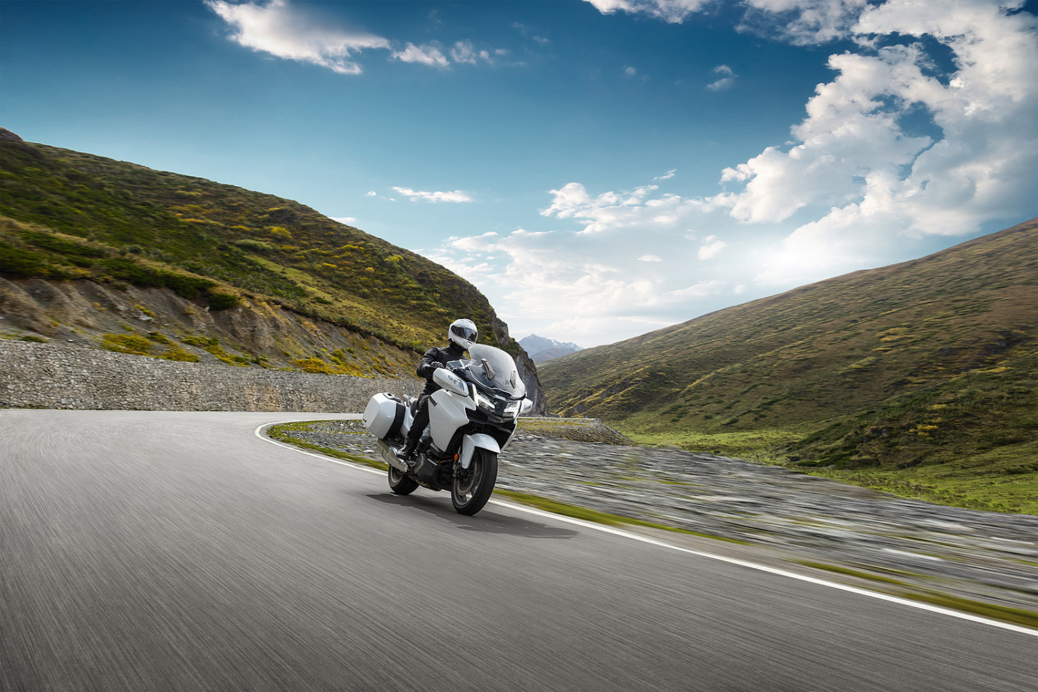 Мотоцикл CFMOTO 1250TR-G (ABS)