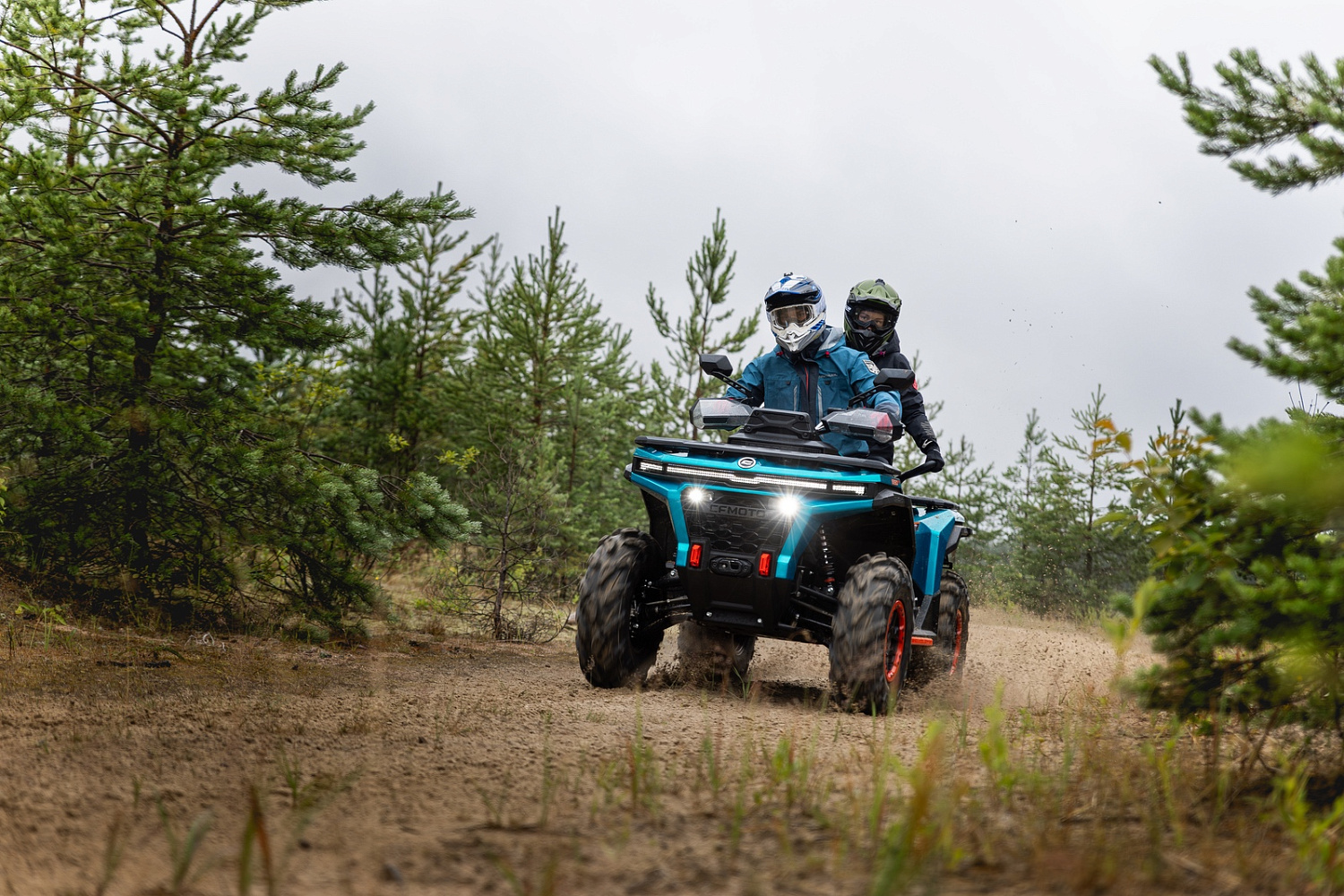 Квадроцикл CFMOTO CFORCE 650 EPS